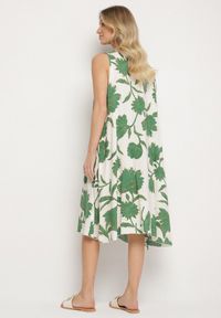 Born2be - Zielona Sukienka z Wiskozy z Wzorem w Kwiaty Bez Rękawów Orrulene. Okazja: na co dzień. Kolor: zielony. Materiał: wiskoza. Długość rękawa: bez rękawów. Wzór: kwiaty. Sezon: wiosna, lato. Styl: klasyczny, casual #3