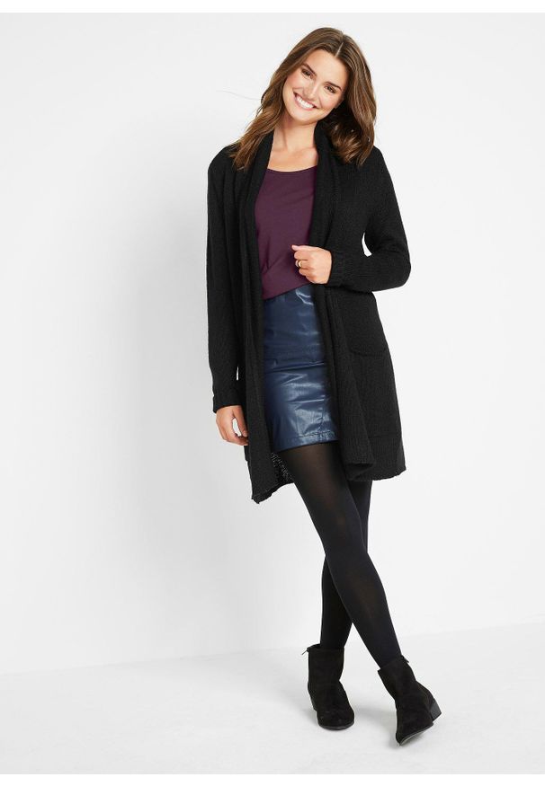 bonprix - Shirt w dopasowanym fasonie z długim rękawem. Okazja: na co dzień. Kolor: fioletowy. Materiał: bawełna. Długość rękawa: długi rękaw. Długość: długie. Styl: casual