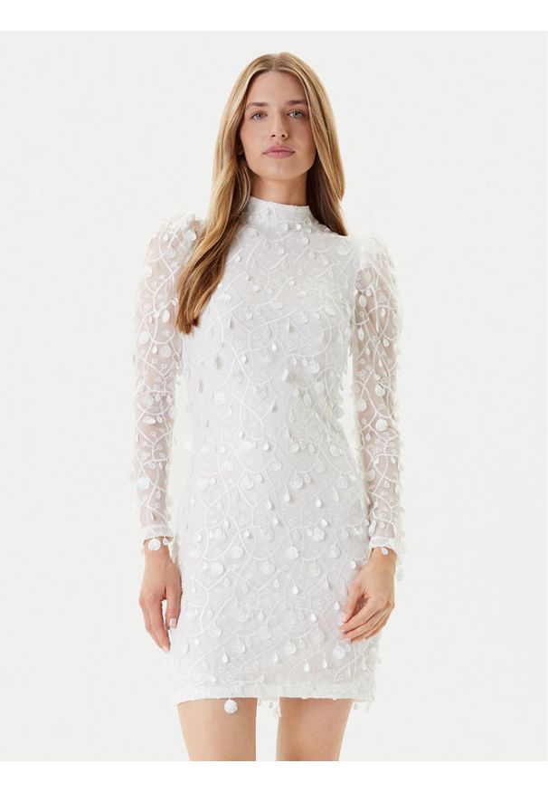 YAS Sukienka koktajlowa 26030914 Biały Slim Fit. Kolor: biały. Materiał: syntetyk. Styl: wizytowy