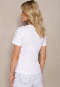 Renee - Biały T-shirt z Bawełny z Krótkim Rękawem i Ozdobnym Nadrukiem z Cyrkoniami Quessara. Okazja: na co dzień. Kolor: biały. Materiał: bawełna. Długość rękawa: krótki rękaw. Długość: krótkie. Wzór: nadruk. Styl: casual, klasyczny #2