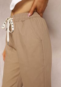 Renee - Beżowe Bawełniane Spodnie Dresowe z Gumką w Talii Arnhill. Stan: podwyższony. Kolor: beżowy. Materiał: dresówka, bawełna #3