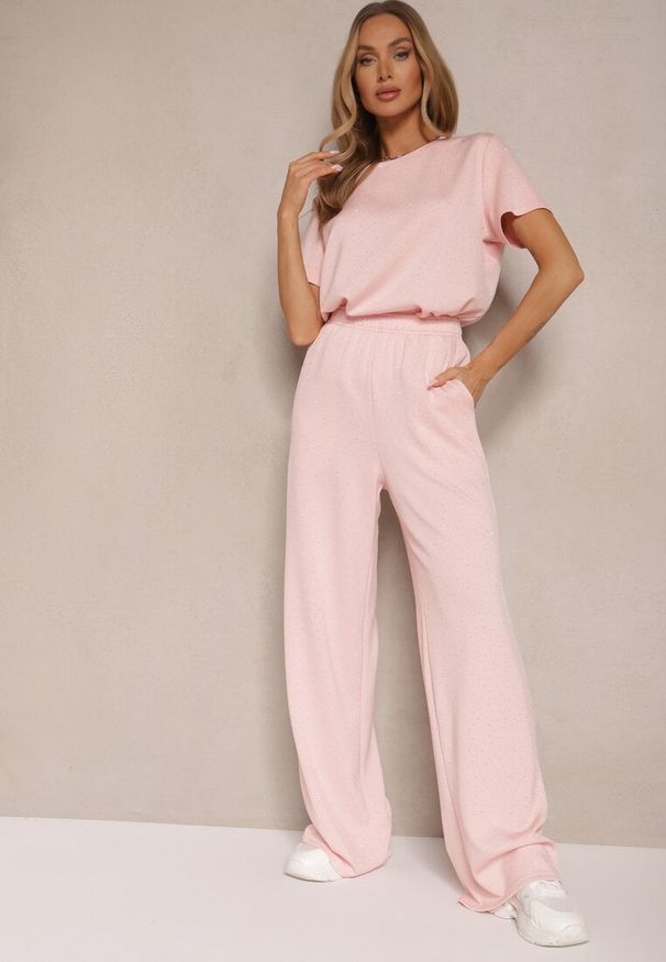 Renee - Różowe Spodnie z Wiskozą o Szerokim Kroju z Cyrkoniami Zeleria. Okazja: na co dzień. Kolor: różowy. Materiał: wiskoza. Styl: elegancki, casual