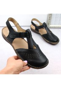Skórzane komfortowe sandały damskie pełne czarne Helios 128.011. Kolor: czarny. Materiał: skóra #4