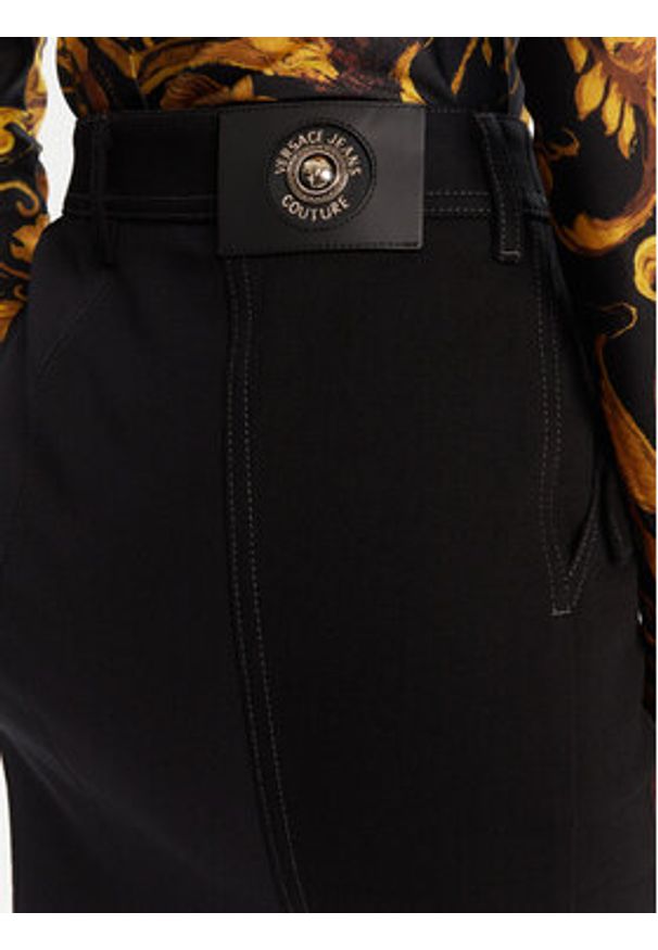 Versace Jeans Couture Spódnica jeansowa 79HAE84M DT037 Czarny Slim Fit. Kolor: czarny. Materiał: bawełna