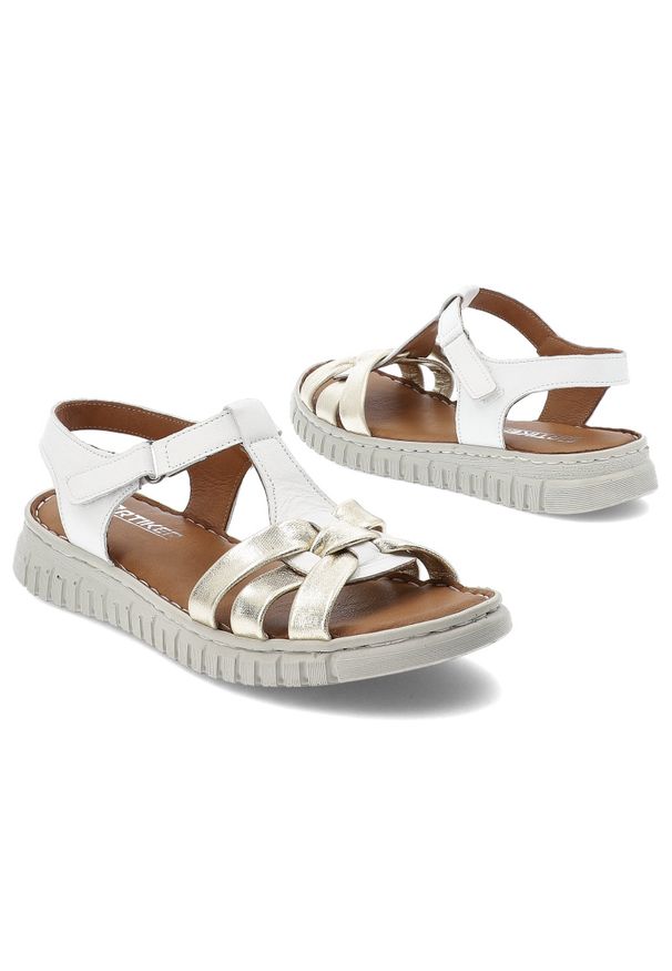 Białe Sandały Artiker Modne Obuwie Damskie. Okazja: na co dzień. Kolor: biały. Materiał: skóra. Sezon: lato. Styl: casual, elegancki