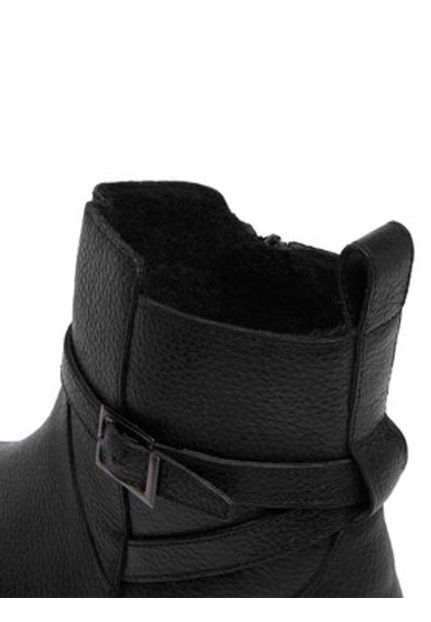 Lasocki Botki CEO-WI23-ALEGRA-02 Czarny. Kolor: czarny. Materiał: skóra