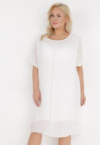 Born2be - Biała Sukienka Typhone. Kolekcja: plus size. Kolor: biały. Materiał: bawełna. Wzór: gładki. Sezon: lato. Typ sukienki: dla puszystych. Długość: midi #1