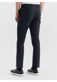 Pako Lorente - PAKO LORENTE – Gładkie granatowe spodnie garniturowe. Kolor: niebieski. Materiał: wełna, poliester, elastan. Wzór: gładki #5