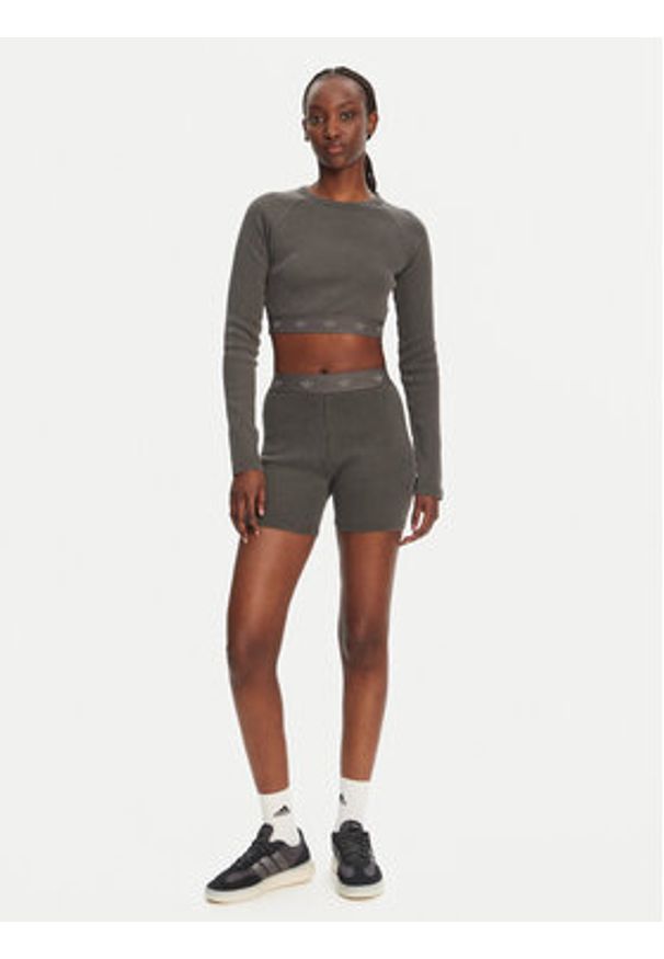 Adidas - adidas Bluzka Ribbed JD0014 Czarny Slim Fit. Kolor: czarny. Materiał: bawełna