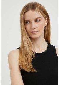 TOMMY HILFIGER - Tommy Hilfiger top damski kolor czarny. Kolor: czarny. Materiał: włókno, dzianina. Długość rękawa: na ramiączkach. Wzór: gładki #2