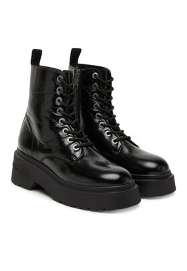 Tommy Jeans Trzewiki Tjw Chunky Shiny EN0EN02848 Czarny. Kolor: czarny. Materiał: skóra