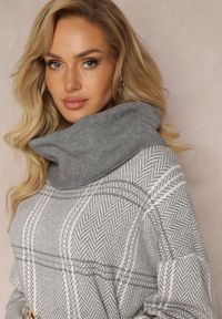 Renee - Szara Sweterkowa Sukienka Oversize z Szerokim Golfem Arnca. Typ kołnierza: golf. Kolor: szary. Materiał: dzianina. Sezon: zima. Typ sukienki: oversize #5