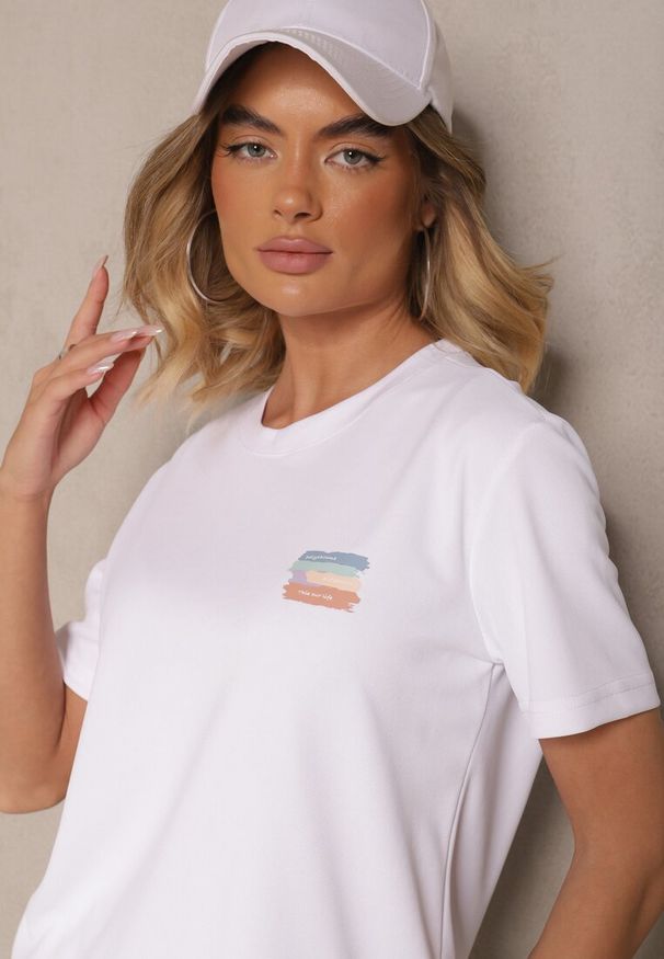 Renee - Biały T-shirt Basic z Małym Nadrukiem Tenmira. Okazja: na co dzień. Kolor: biały. Wzór: nadruk. Styl: casual