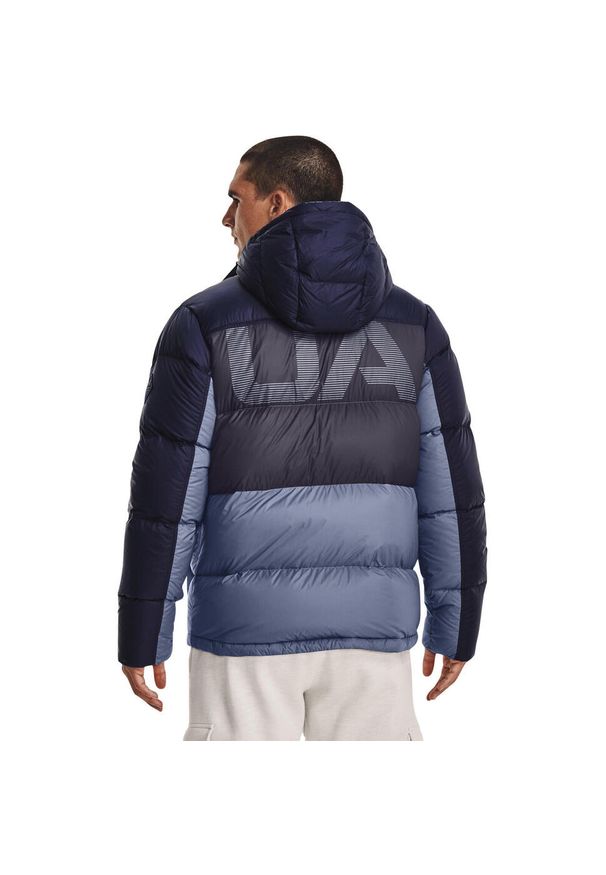 Kurtka Under Armour ColdGear Down Blocked Jacket, Mężczyźni. Kolor: niebieski. Materiał: nylon, puch, materiał. Sport: turystyka piesza