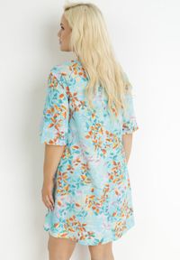 Born2be - Jasnoniebieska Trapezowa Sukienka Mini z Wiskozy w Kwiaty Donnia. Kolor: niebieski. Materiał: wiskoza. Wzór: kwiaty. Sezon: wiosna, lato. Typ sukienki: trapezowe. Długość: mini #4