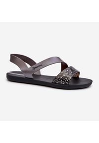 Sandały Damskie 82429 Ipanema Vibe Sandal Fem Czarno-Srebrne czarne. Okazja: na spacer, na plażę. Kolor: czarny #11