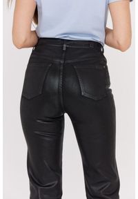 7 FOR ALL MANKIND Czarne błyszczące spodnie damskie Logan Stovepipe Supshicoa, Rozmiar 29. Kolor: czarny #3