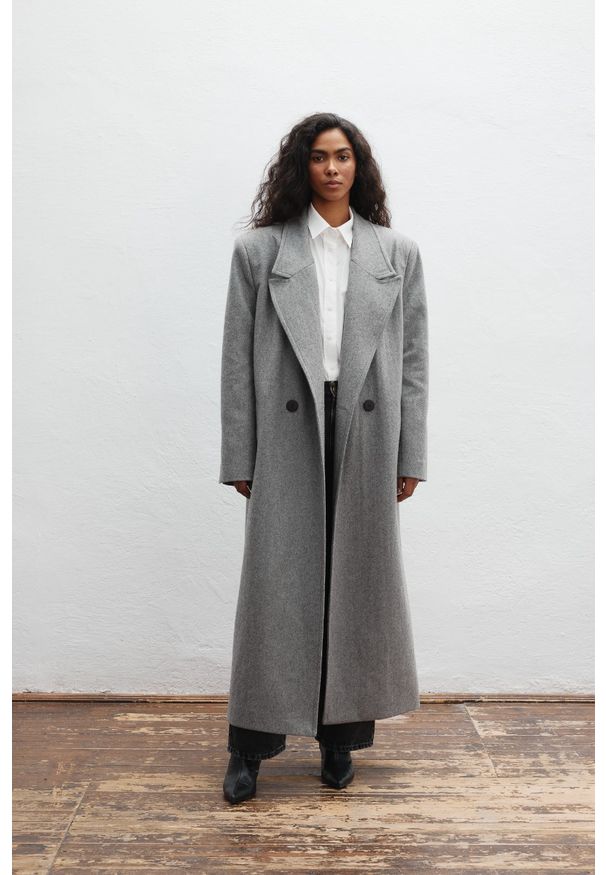 Marsala - Wełniany trencz w kolorze DARK GREY - TESORO. Materiał: wełna. Długość: długie. Wzór: gładki. Styl: elegancki, klasyczny