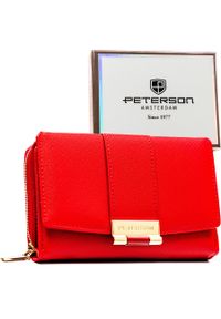Poziomy portfel damski wykonany ze skóry ekologicznej w czerwonym kolorze - Peterson. Kolor: czerwony. Materiał: skóra ekologiczna. Wzór: gładki #1