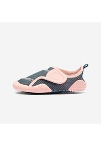 Decathlon - Buty dla dzieci Domyos Babylight. Zapięcie: rzepy. Kolor: niebieski, zielony, różowy, wielokolorowy. Materiał: materiał. Sport: turystyka piesza