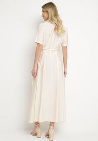 Born2be - Beżowa Wiskozowa Sukienka z Lnem o Rozkloszowanym Kroju z Paskiem z Klamerką Linalin. Okazja: na co dzień. Typ kołnierza: dekolt w serek. Kolor: beżowy. Materiał: wiskoza, len. Długość rękawa: krótki rękaw. Styl: casual, elegancki, klasyczny #6