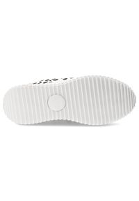 Sneakersy damskie Artiker, cholewka ze skóry naturalnej ażurowe wycięcia motyw kwiatowy wiązanie klasyczne, białe, 56C1167. Okazja: na co dzień. Zapięcie: sznurówki. Kolor: biały. Materiał: skóra. Szerokość cholewki: normalna. Wzór: ażurowy, kwiaty #5