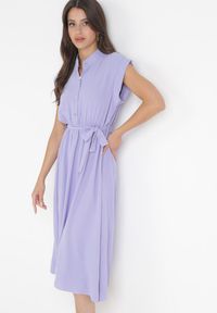 Born2be - Fioletowa Midi Sukienka Zapinana na Guziki z Wiązanym Paskiem Alyssama. Kolor: fioletowy. Materiał: materiał. Długość: midi #2