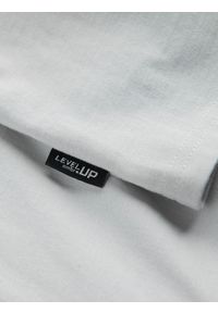 Ombre Clothing - T-shirt męski bawełniany z kieszonką - jasnoszary V10 OM-TSPT-0154 - XXL. Kolor: szary. Materiał: bawełna. Wzór: aplikacja, nadruk #7
