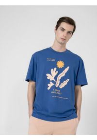 outhorn - T-shirt oversize z nadrukiem męski - niebieski. Okazja: na co dzień. Kolor: niebieski. Materiał: bawełna, dzianina. Wzór: nadruk. Styl: casual #1