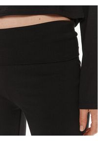 Gina Tricot Spodnie materiałowe 21671 Czarny Flare Fit. Kolor: czarny. Materiał: bawełna #5