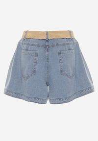 Born2be - Jasnoniebieskie Luźne Szorty Jeansowe Bawełniane z Paskiem Mezyss. Okazja: do pracy, na co dzień. Stan: podwyższony. Kolor: niebieski. Materiał: bawełna, jeans. Styl: casual #6