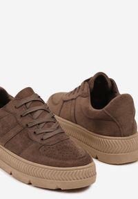 Born2be - Brązowe Sneakersy Vices na Grubej Tłoczonej Podeszwie Alerrive. Okazja: do pracy, na co dzień. Kolor: brązowy #3
