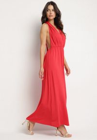 Born2be - Czerwona Koktajlowa Sukienka Multiway z Wiskozą i Wiązaniem na Szyi Lilazza. Okazja: na imprezę. Typ kołnierza: dekolt w kształcie V. Kolor: czerwony. Materiał: wiskoza. Typ sukienki: rozkloszowane. Styl: wizytowy #5