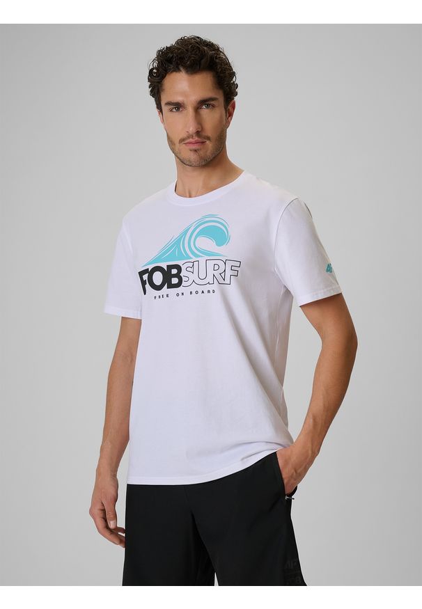 4f - 4F T-shirt regular z nadrukiem męski - beżowy XXL. Okazja: na co dzień. Kolor: beżowy. Materiał: bawełna, dzianina. Wzór: nadruk. Styl: wakacyjny, casual, klasyczny
