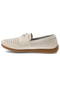 Półbuty damskie Vinceza, cholewka ze skóry naturalnej licowej z perforacją wsuwany fason z ozdobnym wiązaniem, beżowe, 93217. Kolor: beżowy. Materiał: skóra. Szerokość cholewki: normalna #2