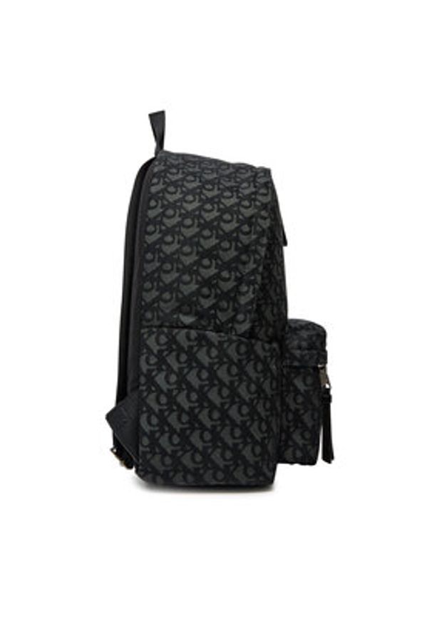 Calvin Klein Jeans Plecak Unstrctrd Mngrm Bckp LV04G3116G Czarny. Kolor: czarny. Materiał: materiał