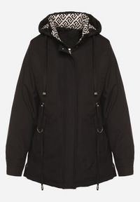 Born2be - Czarna Kurtka Parka z Kapturem z Ozdobną Wyściółką Tiolara. Okazja: na co dzień, na spacer. Typ kołnierza: kaptur. Kolor: czarny. Materiał: jeans. Styl: casual, sportowy #4