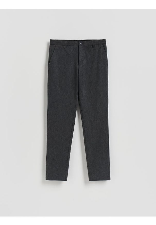 Reserved - Spodnie chino slim fit - ciemnoszary. Kolor: szary. Materiał: tkanina, bawełna
