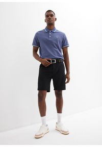 bonprix - Koszulka polo z czystej bawełny organicznej piqué. Typ kołnierza: polo. Kolor: niebieski. Materiał: bawełna. Długość rękawa: krótki rękaw. Długość: krótkie. Wzór: nadruk. Styl: sportowy #2
