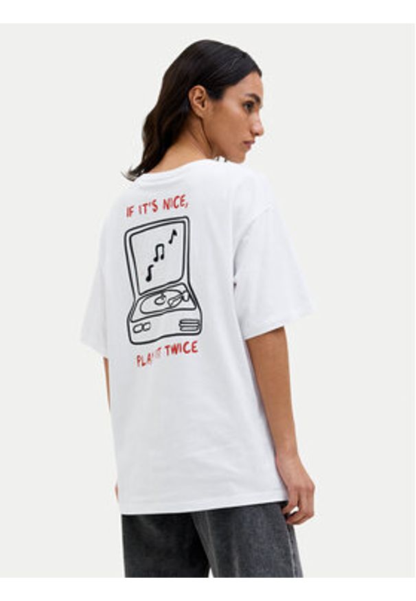 JJXX T-Shirt Nina 12273776 Biały Loose Fit. Kolor: biały. Materiał: bawełna