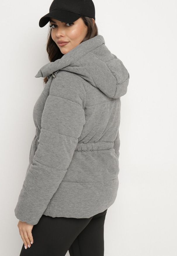 Born2be - Szara Kurtka Pikowana z Kapturem ze Ściągaczami Torita. Typ kołnierza: kaptur. Kolor: szary. Materiał: jeans, tkanina. Styl: klasyczny, elegancki