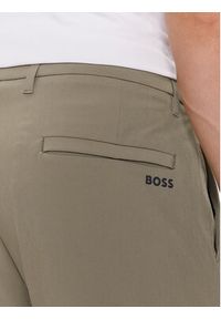 BOSS - Boss Chinosy T_Commuter 50495497 Zielony Slim Fit. Kolor: zielony. Materiał: syntetyk