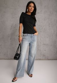 Renee - Czarna Bluzka z Dekoltem Typu Łódka Ozdobiona Cyrkoniami Neaninna. Okazja: na co dzień. Kolor: czarny. Materiał: jeans, poliester. Wzór: aplikacja. Styl: elegancki, casual #5