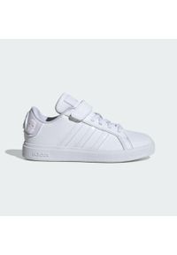 Buty Adidas Star Wars Grand Court 2.0 Children. Kolor: biały. Materiał: materiał. Wzór: motyw z bajki