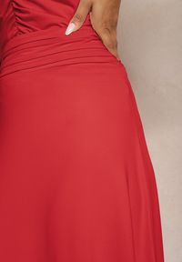 Renee - Czerwona Rozkloszowana Spódnica High Waist z Marszczeniem w Pasie Nolisea. Stan: podwyższony. Kolor: czerwony. Materiał: tkanina #3