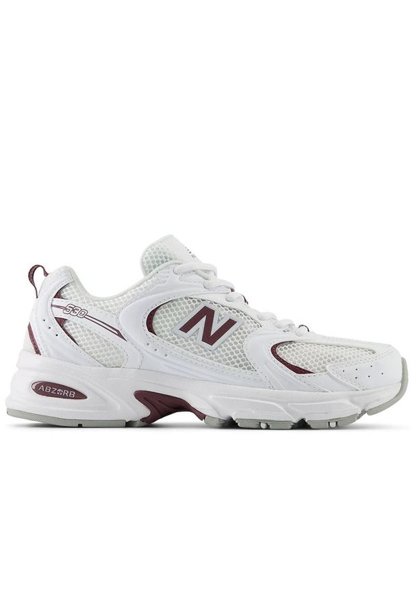 Buty unisex New Balance U530CSF - białe. Kolor: biały. Materiał: syntetyk, materiał. Szerokość cholewki: normalna. Sezon: lato. Sport: turystyka piesza