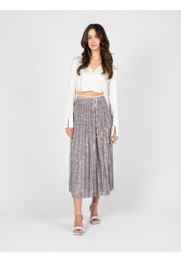 Patrizia Pepe Koszula | 8C0500/A644 | Kobieta | Biały. Okazja: na co dzień. Kolor: biały. Materiał: wiskoza, poliamid. Długość: długie. Styl: klasyczny, casual, elegancki