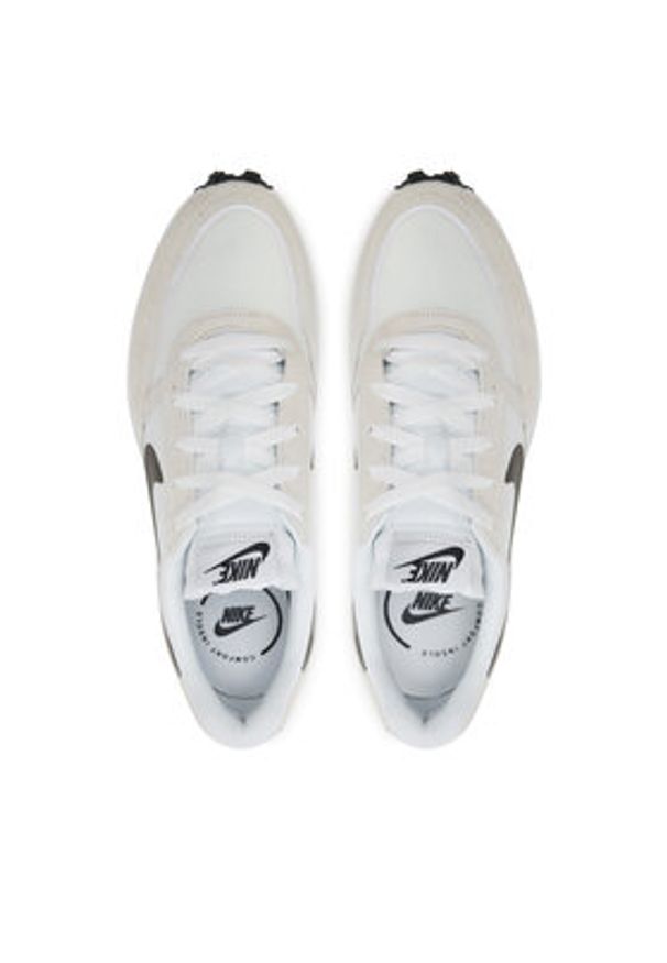 Nike Sneakersy Waffle Nav FJ4195 100 Écru. Materiał: mesh, materiał