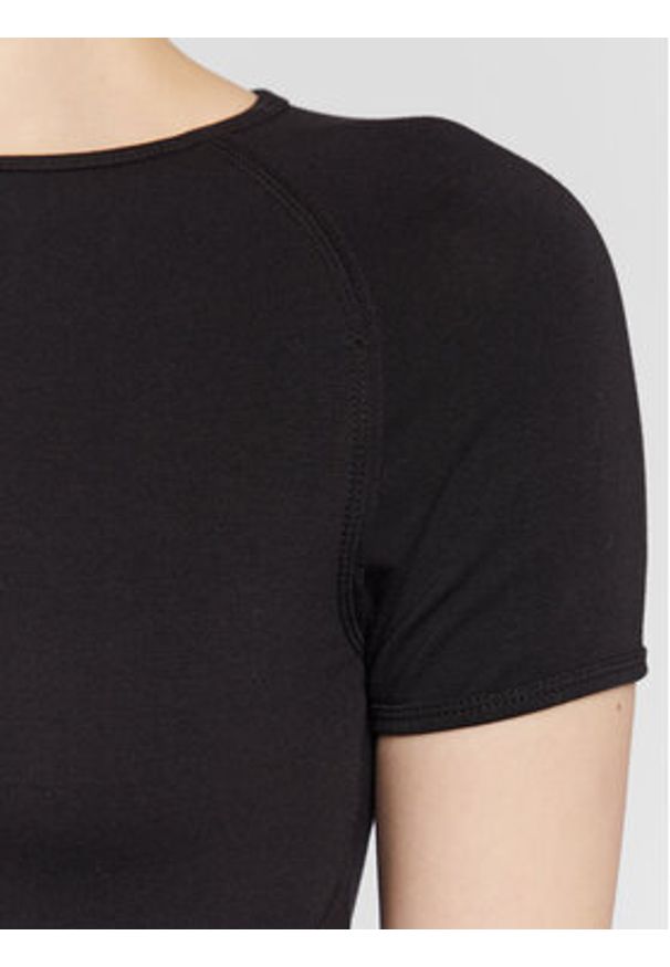 Guess T-Shirt Aline V3RP16 KABR0 Czarny Slim Fit. Kolor: czarny. Materiał: bawełna, syntetyk