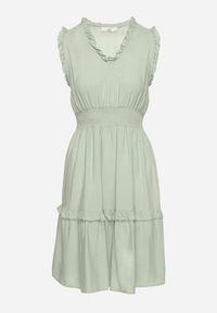 Born2be - Jasnozielona Sukienka z Wiskozą o Rozkloszowanym Kroju Bez Rękawów Folerose. Typ kołnierza: dekolt w serek. Kolor: zielony. Materiał: wiskoza. Długość rękawa: bez rękawów. Sezon: wiosna, lato. Typ sukienki: rozkloszowane. Styl: elegancki #2
